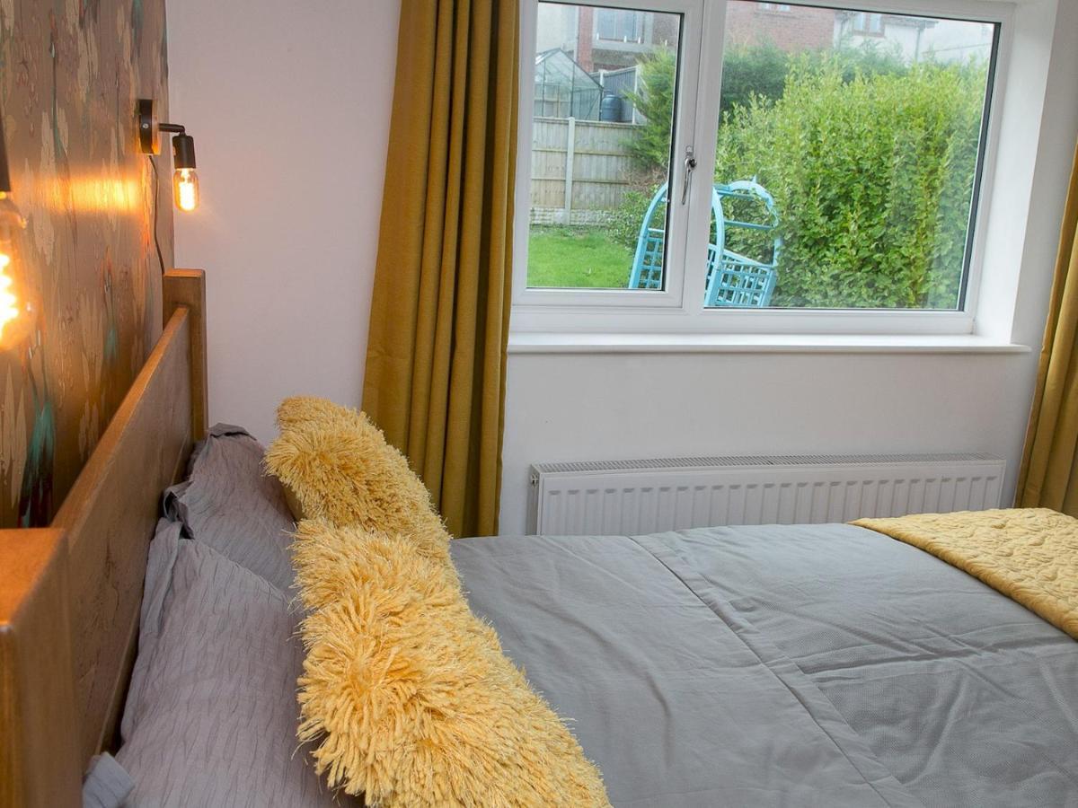 Pass The Keys Modern Coastal Home In Bull Bay Amlwch Bagian luar foto