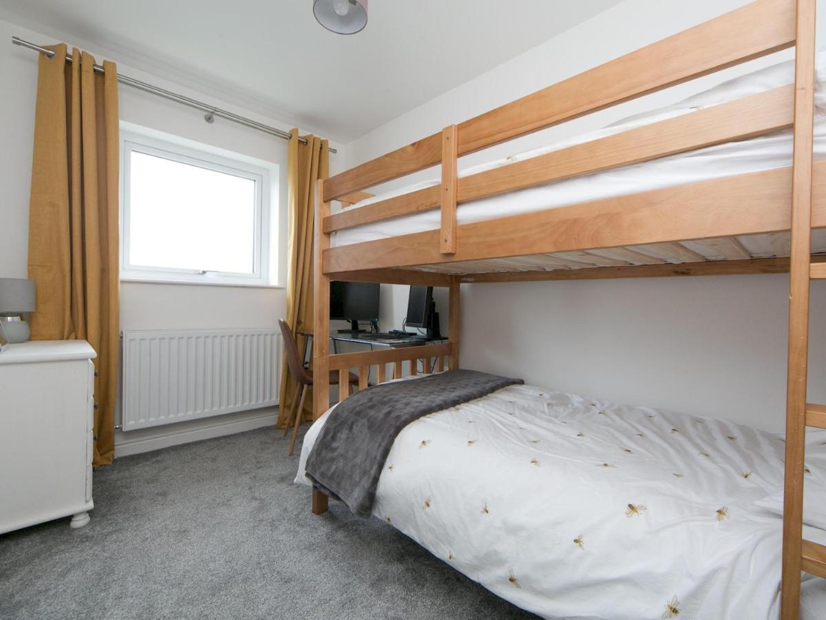 Pass The Keys Modern Coastal Home In Bull Bay Amlwch Bagian luar foto